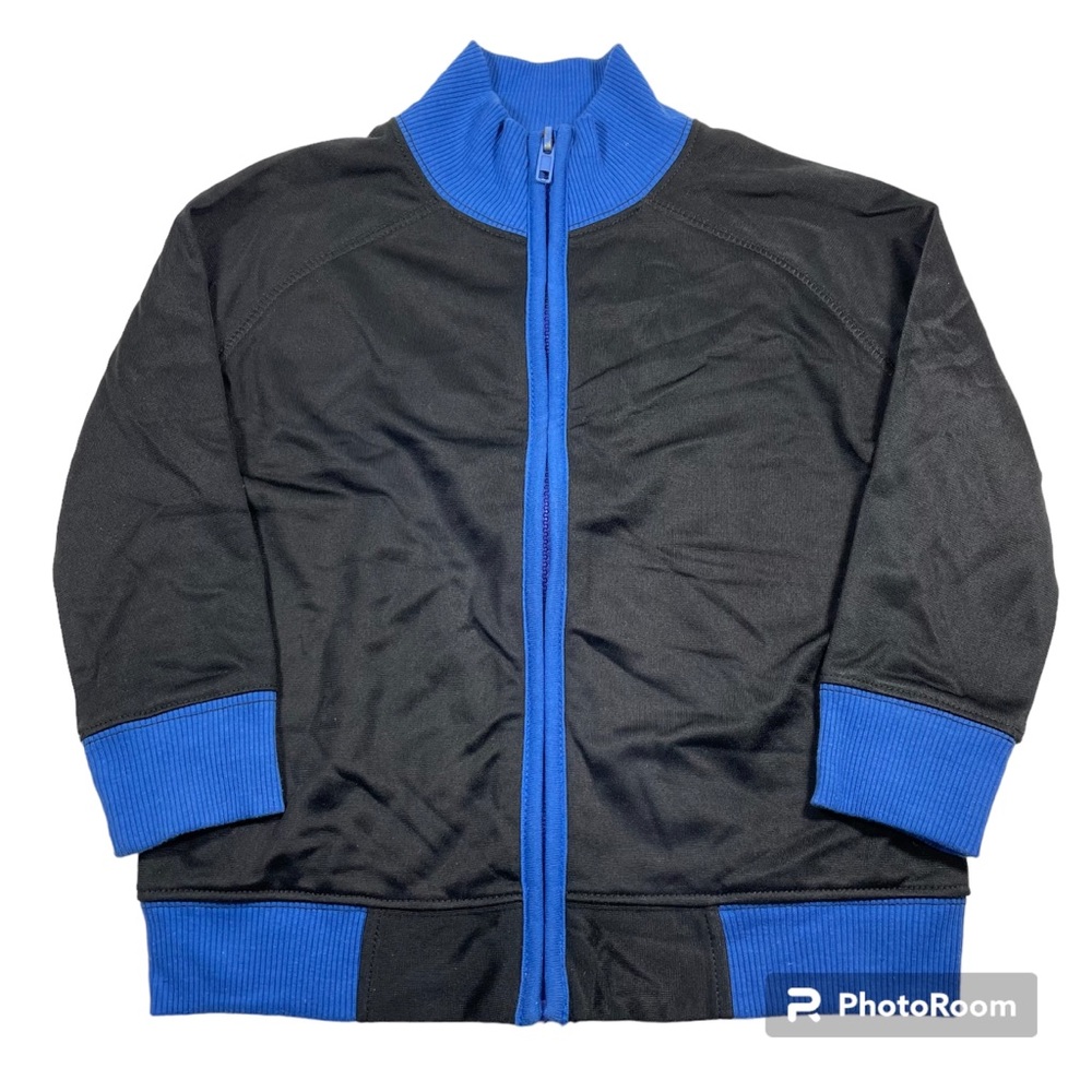 NWOT black fleece with blue rib zip up light jacket size 3T